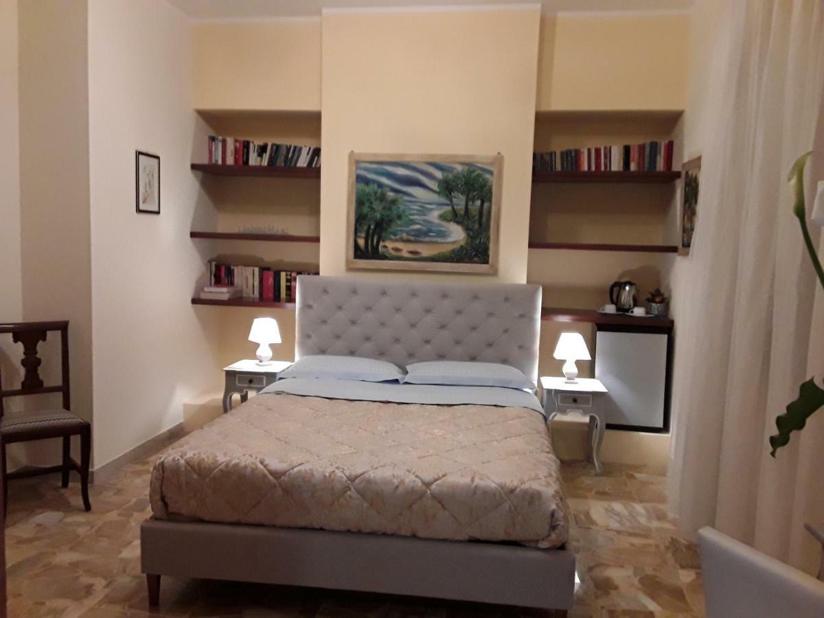 La Riviera Bed & Breakfast Milazzo Exterior foto