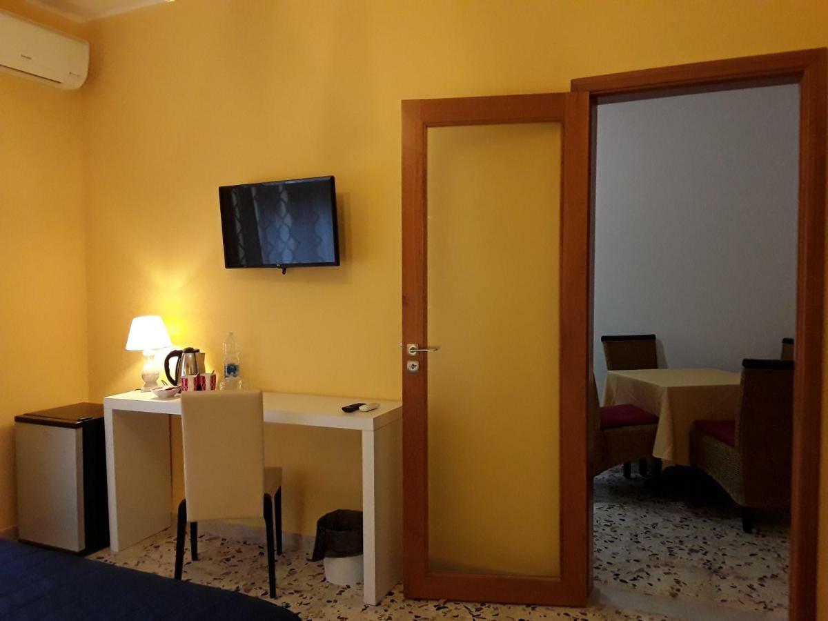 La Riviera Bed & Breakfast Milazzo Exterior foto